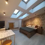 Old Town Premium Apartment Kazimierz - Synagogue View